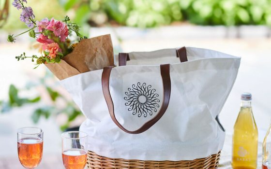 Longwood Meadow Picnic Basket