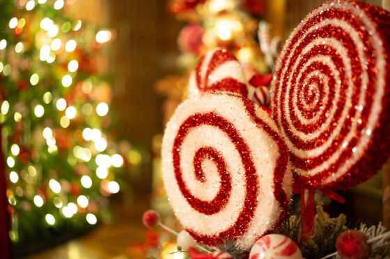 Faux-peppermint cand decorations in red and white swirls. 