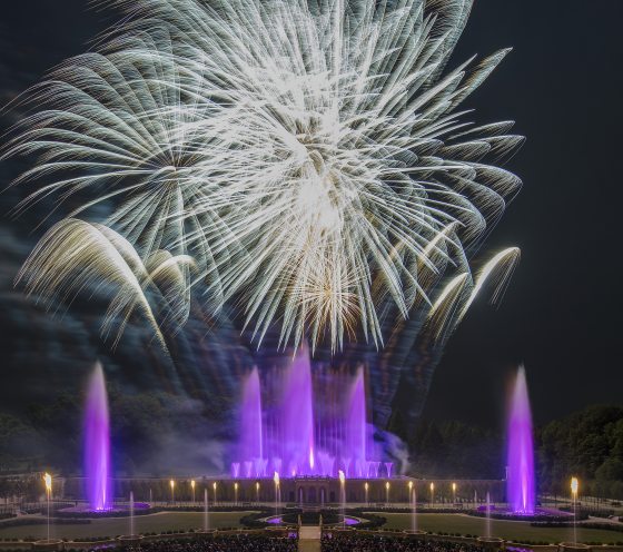 image of the fireworks and fountains show at night